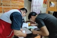东东成年后的第一次签字仪式：捐献母亲的角膜和遗体