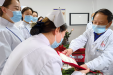 鲜花、荣誉、祝福送岗位，最美礼赞献给“她”！