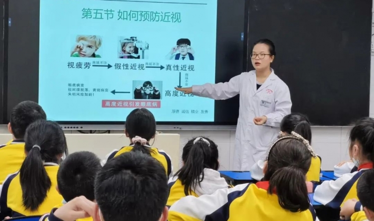 真的！听了一堂科普课，学生要找医生玩