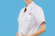 暑期“变身”？割双眼皮、打瘦脸针、光子嫩肤……预约医疗美容科