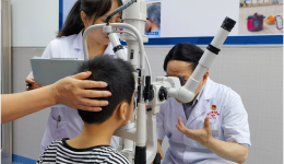 “飛白”助6歲先天性白內(nèi)障患兒恢復(fù)視力